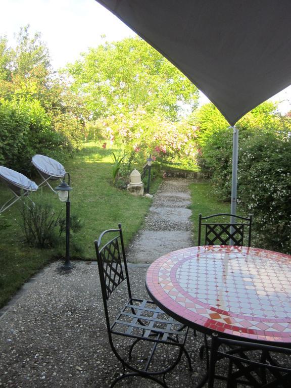 Les Gites Du Veau D'Or Ozillac Luaran gambar